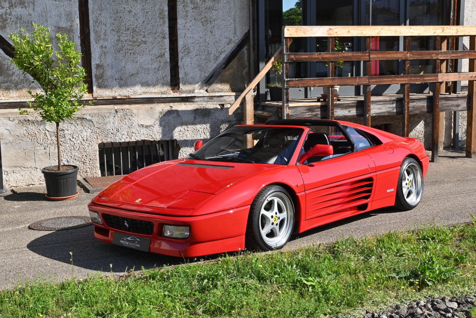 FERRARI
